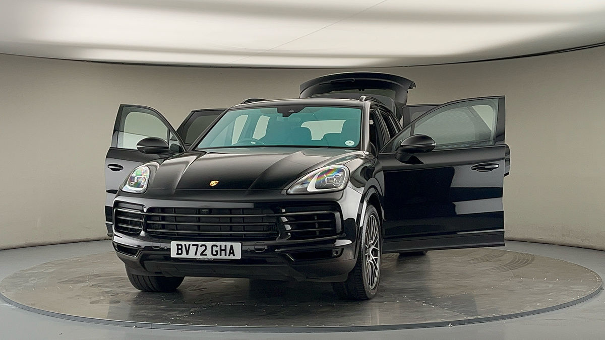 More views of Porsche Cayenne