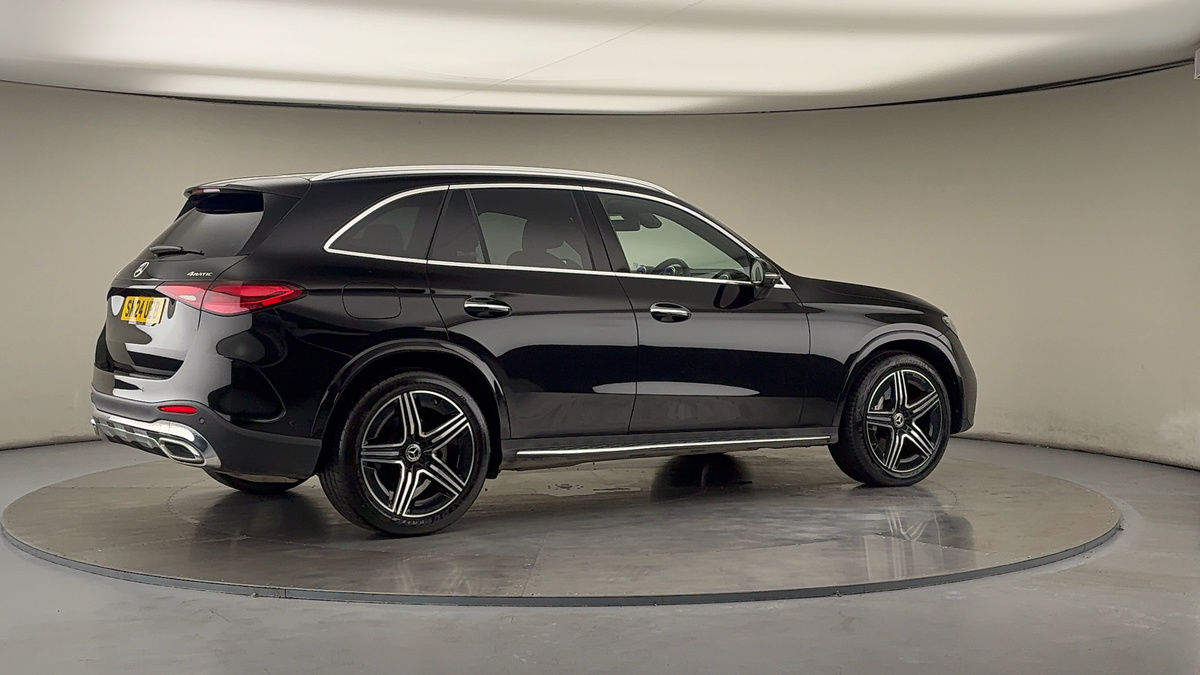 More views of Mercedes-Benz GLC