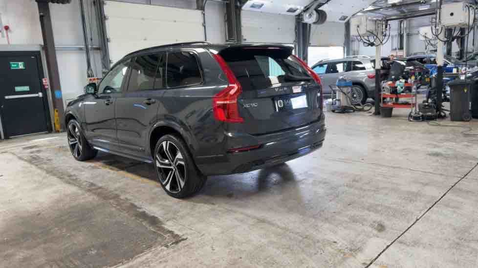 More views of Volvo XC90