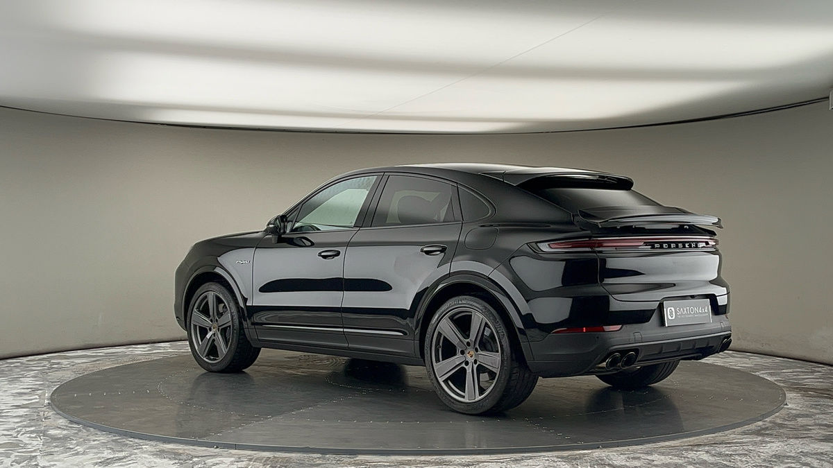 More views of Porsche Cayenne