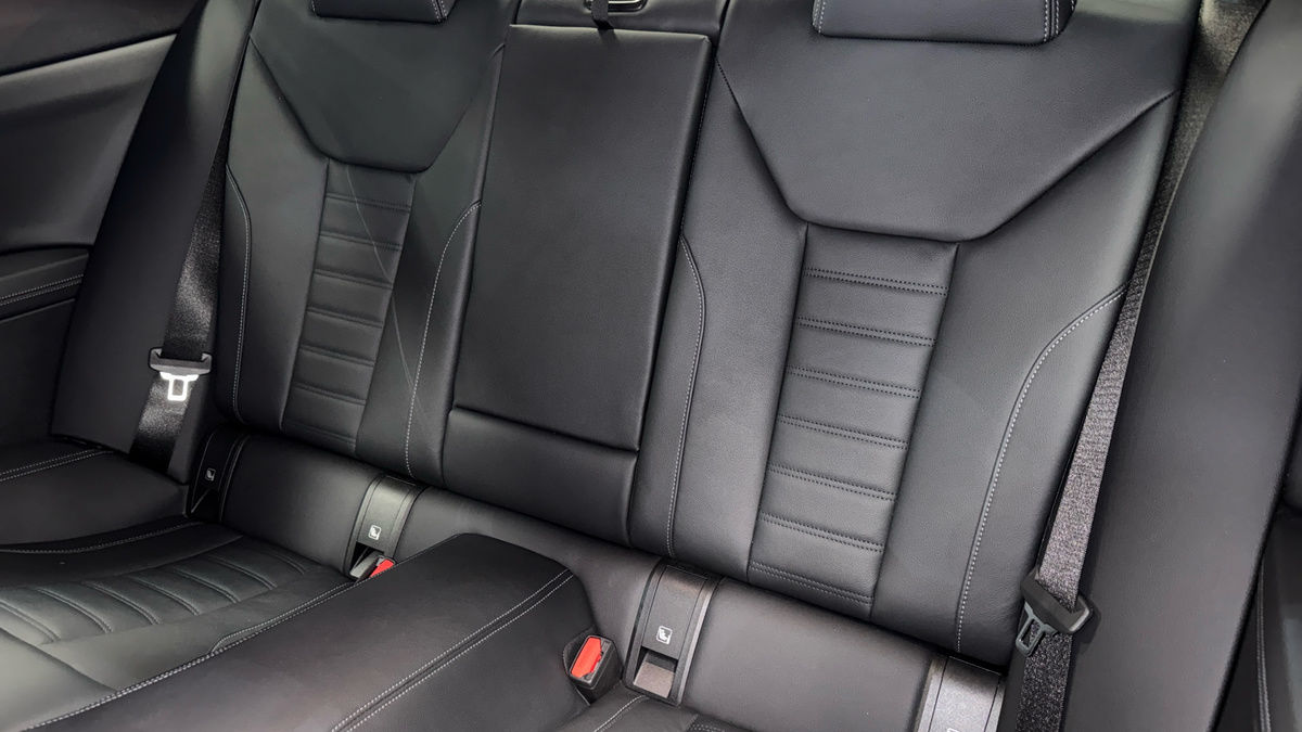 BMW 4 Series Image 8