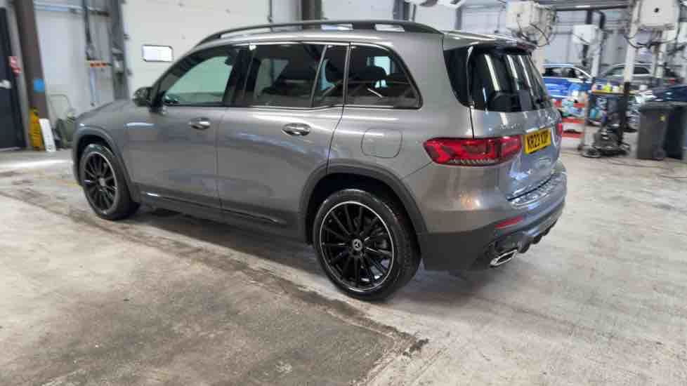More views of Mercedes-Benz GLB