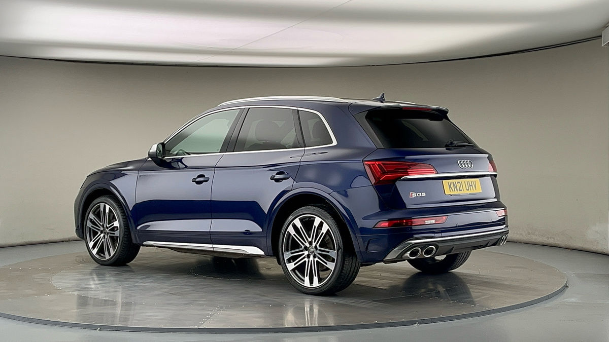 More views of Audi SQ5