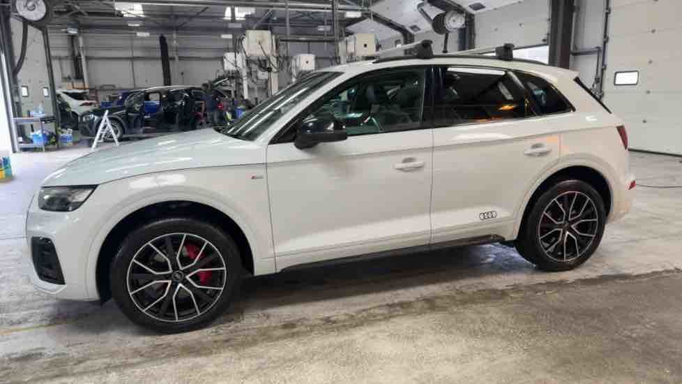 More views of Audi Q5