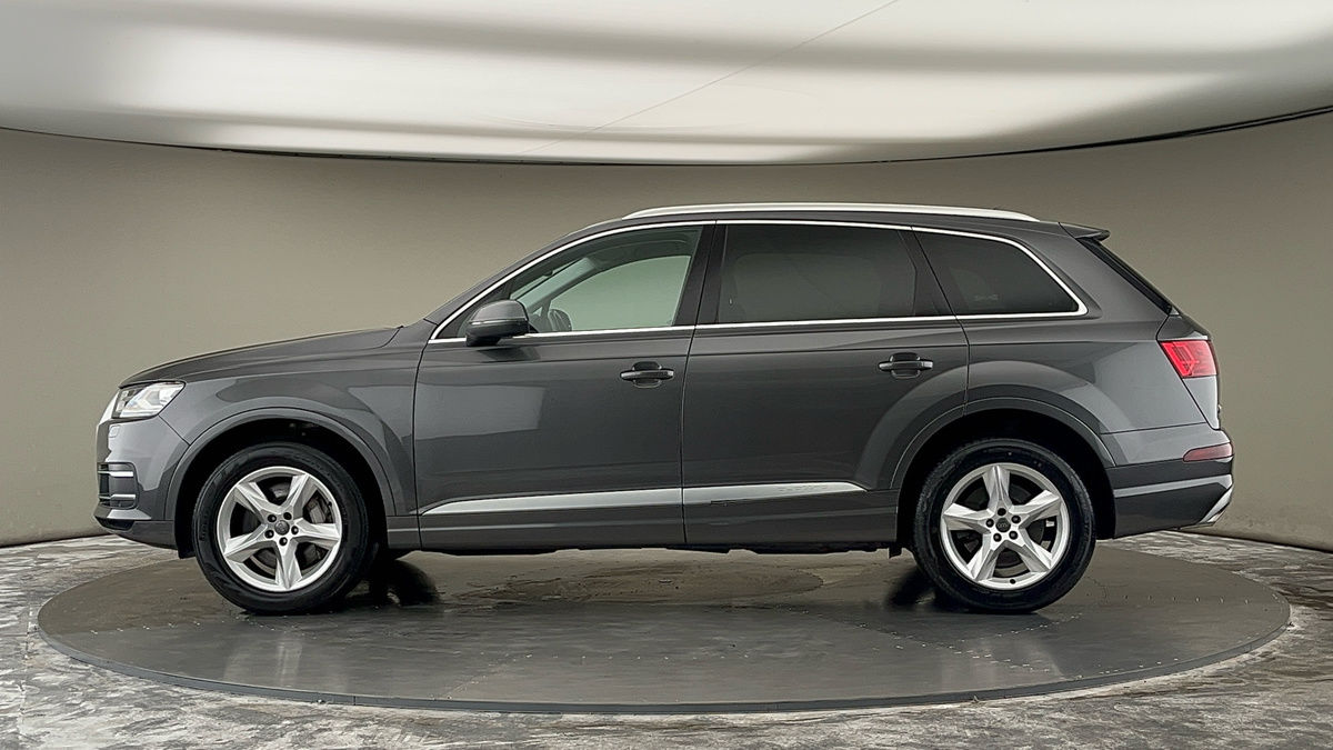 Audi Q7 Image 15