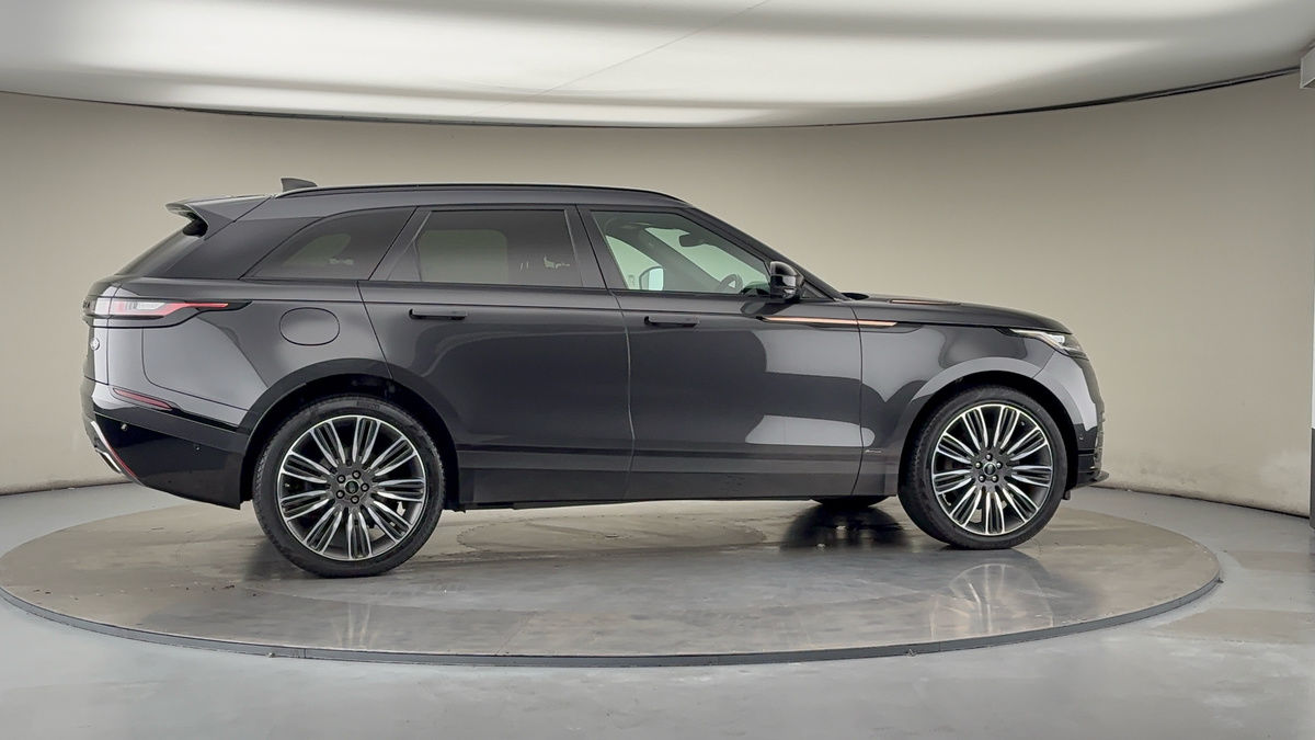 More views of Land Rover Range Rover Velar