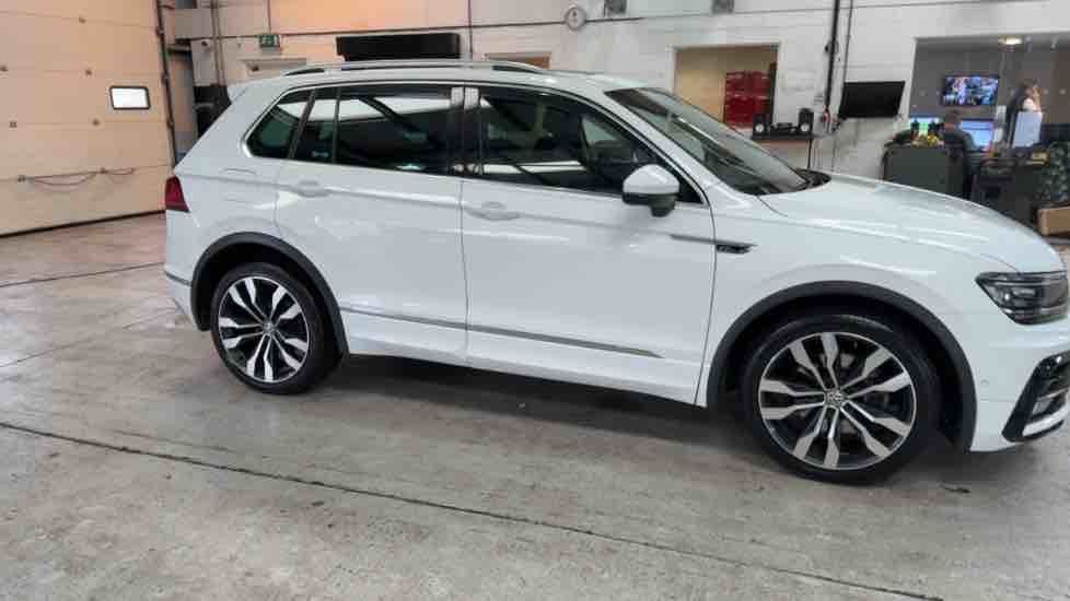 More views of Volkswagen Tiguan