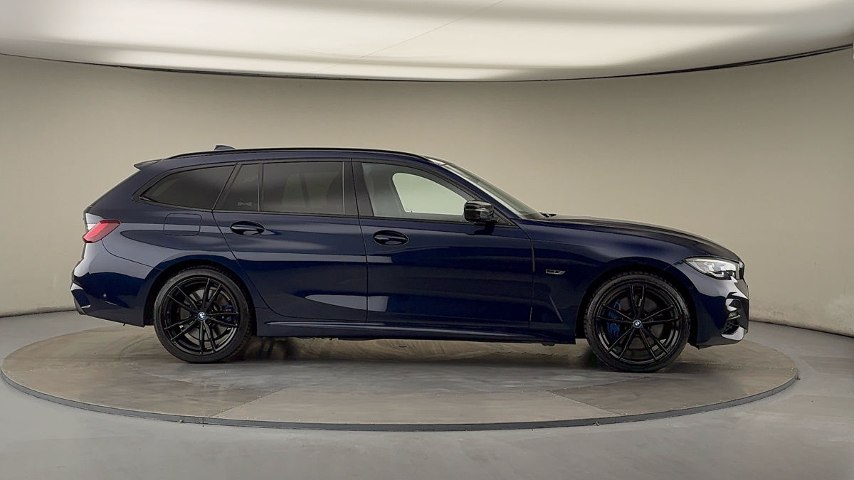 More views of BMW 3 Series