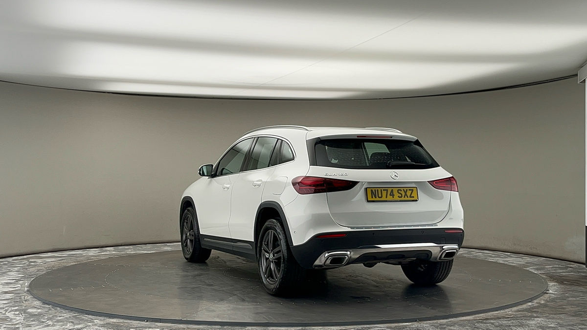 More views of Mercedes-Benz GLA