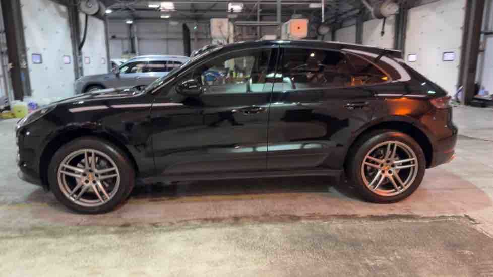 More views of Porsche Macan