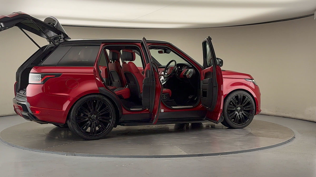 More views of Land Rover Range Rover Sport