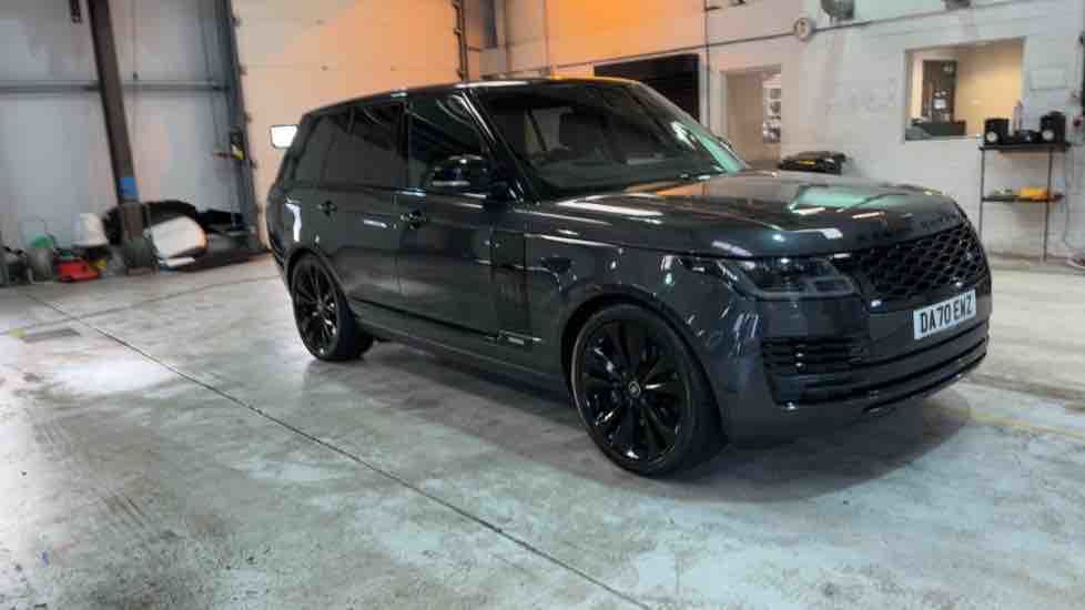 More views of Land Rover Range Rover