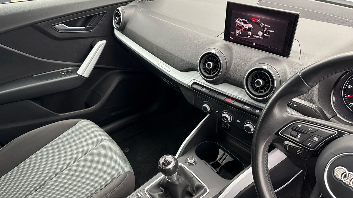 Audi Q2 Image 18