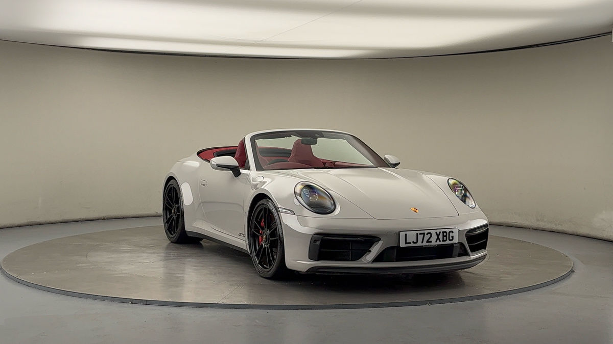 More views of Porsche 911