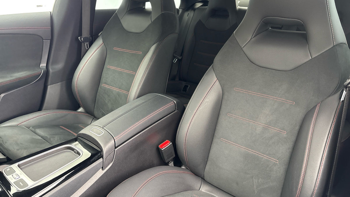 Mercedes-Benz CLA Image 7