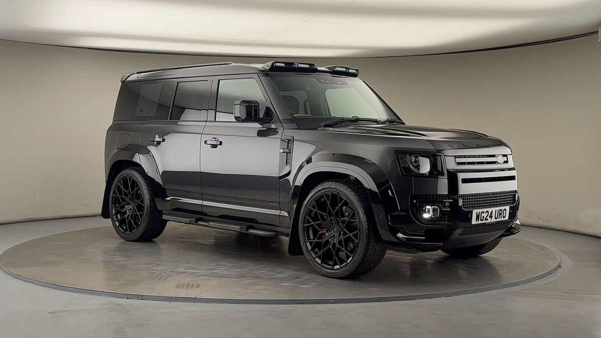 More views of Land Rover Defender 110