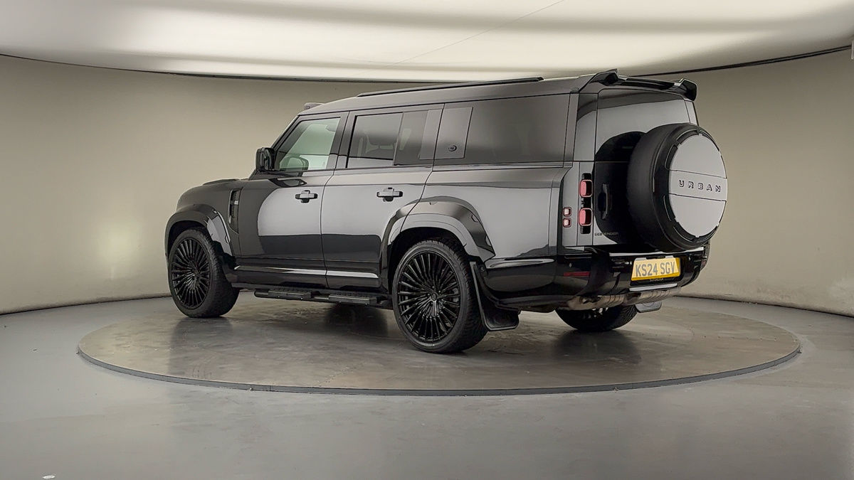 More views of Land Rover Defender 130