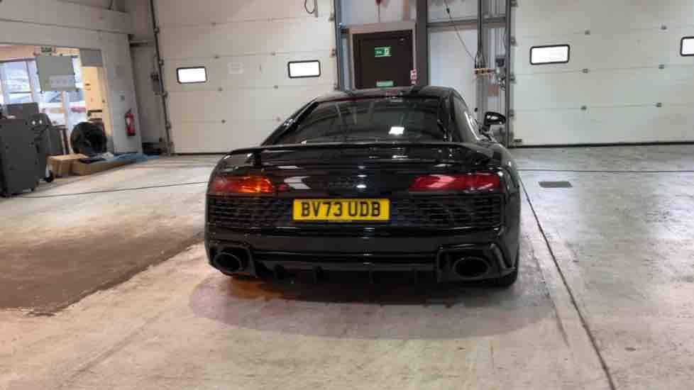 More views of Audi R8