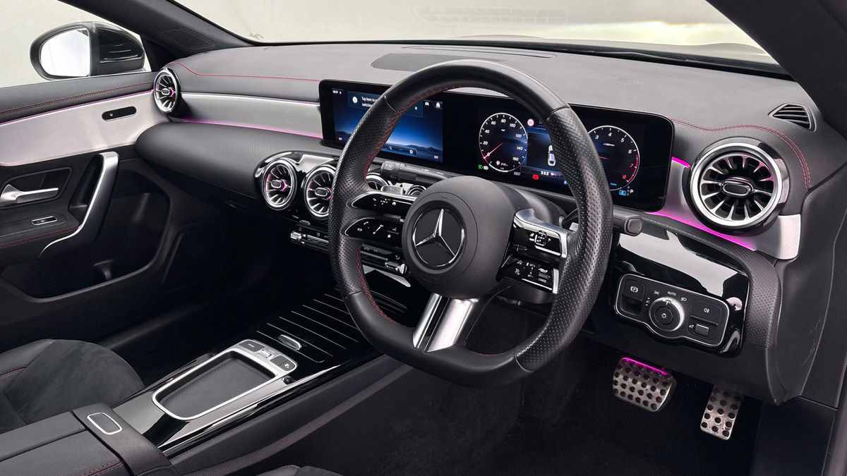 Mercedes-Benz CLA Image 5