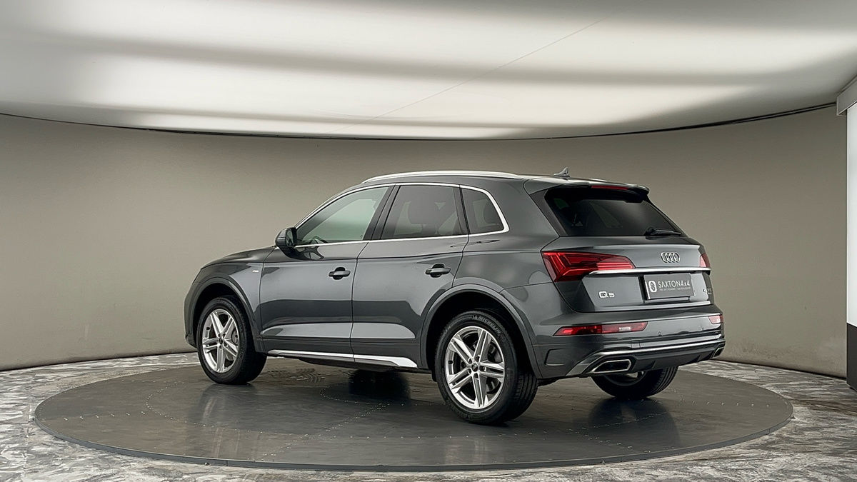 More views of Audi Q5