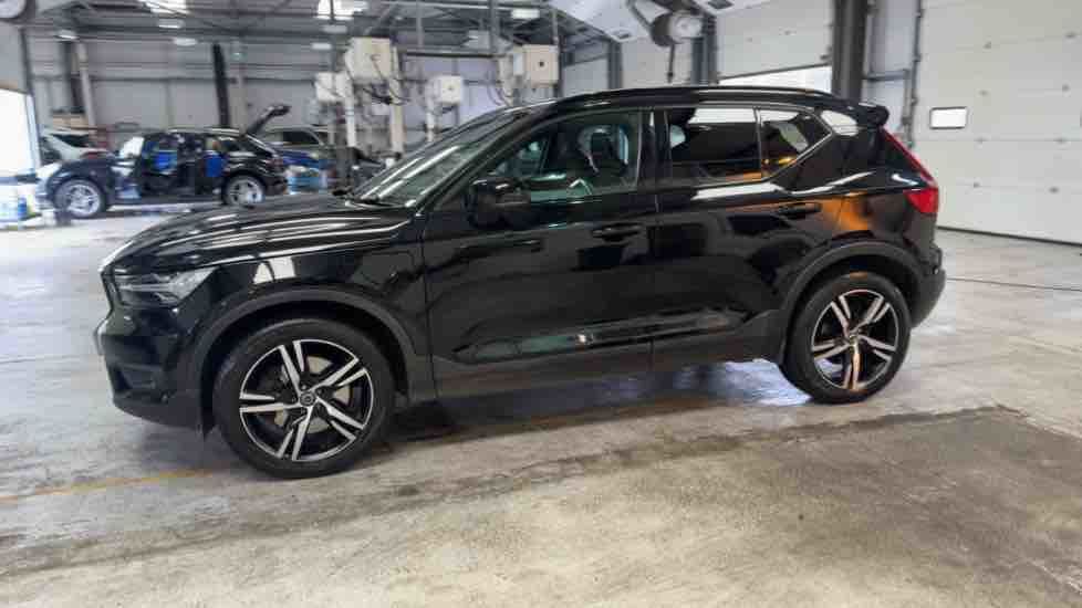 More views of Volvo XC40