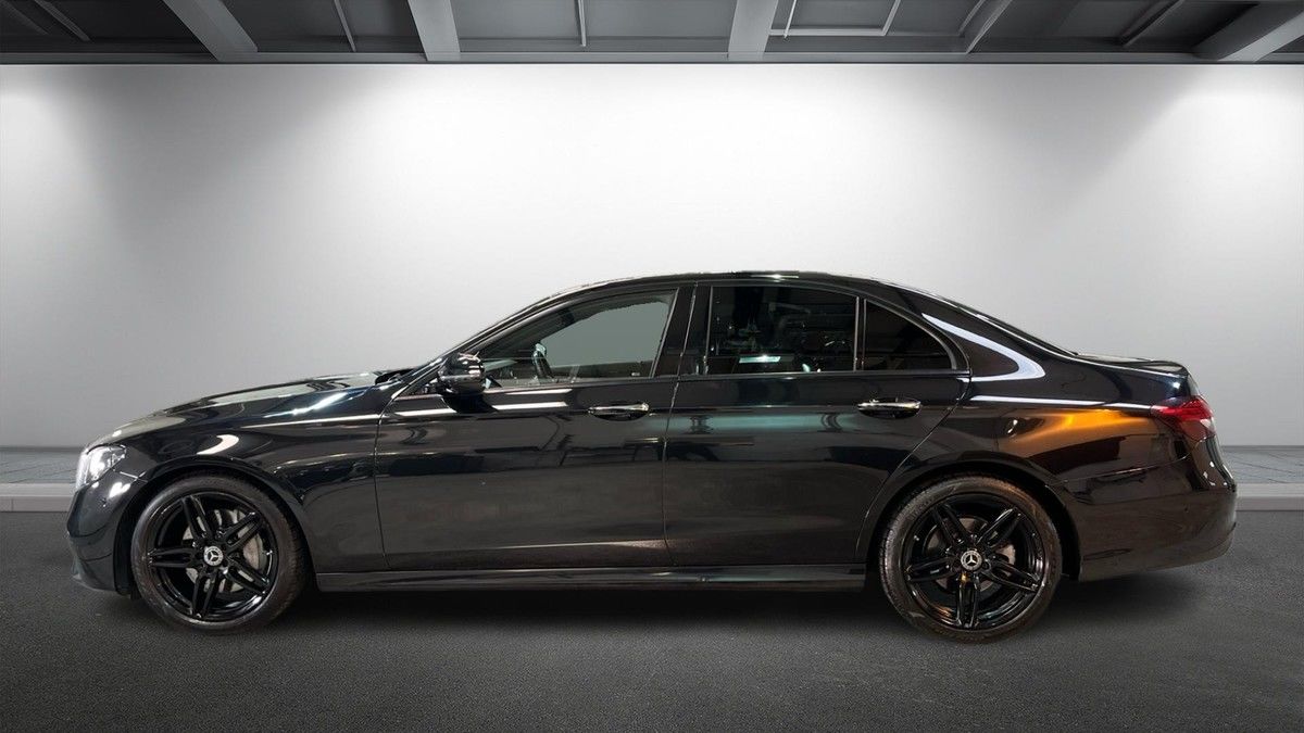 Mercedes-Benz E Class Image 15