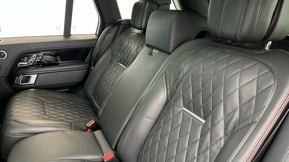 Land Rover Range Rover Image 8