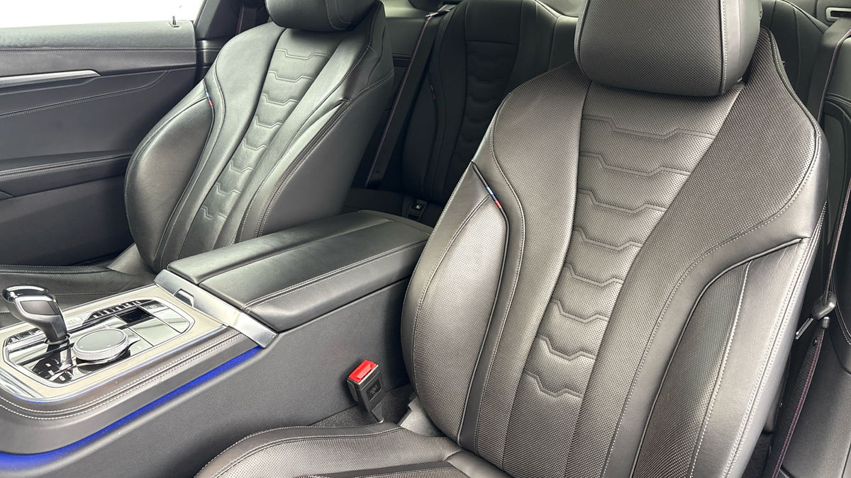 BMW 8 Series Image 7