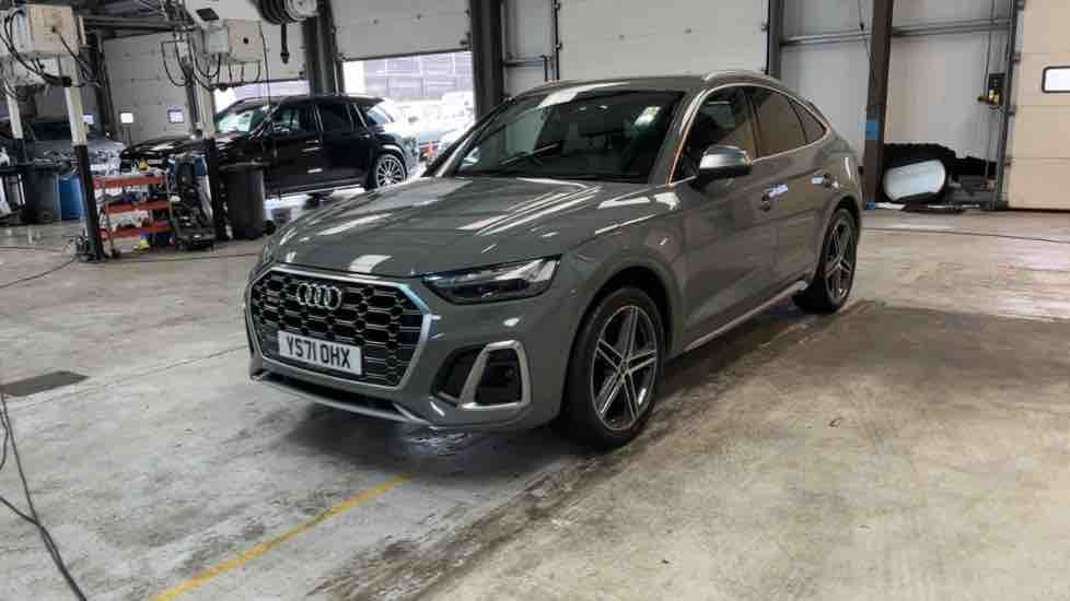 More views of Audi SQ5