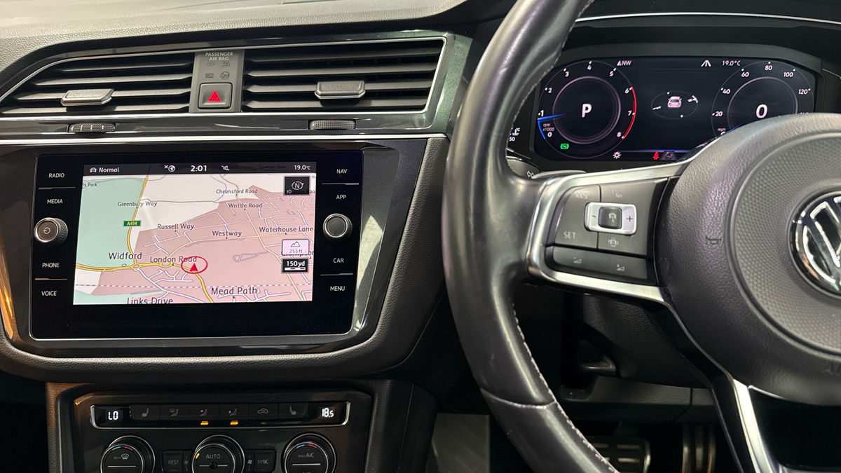 Volkswagen Tiguan Image 13