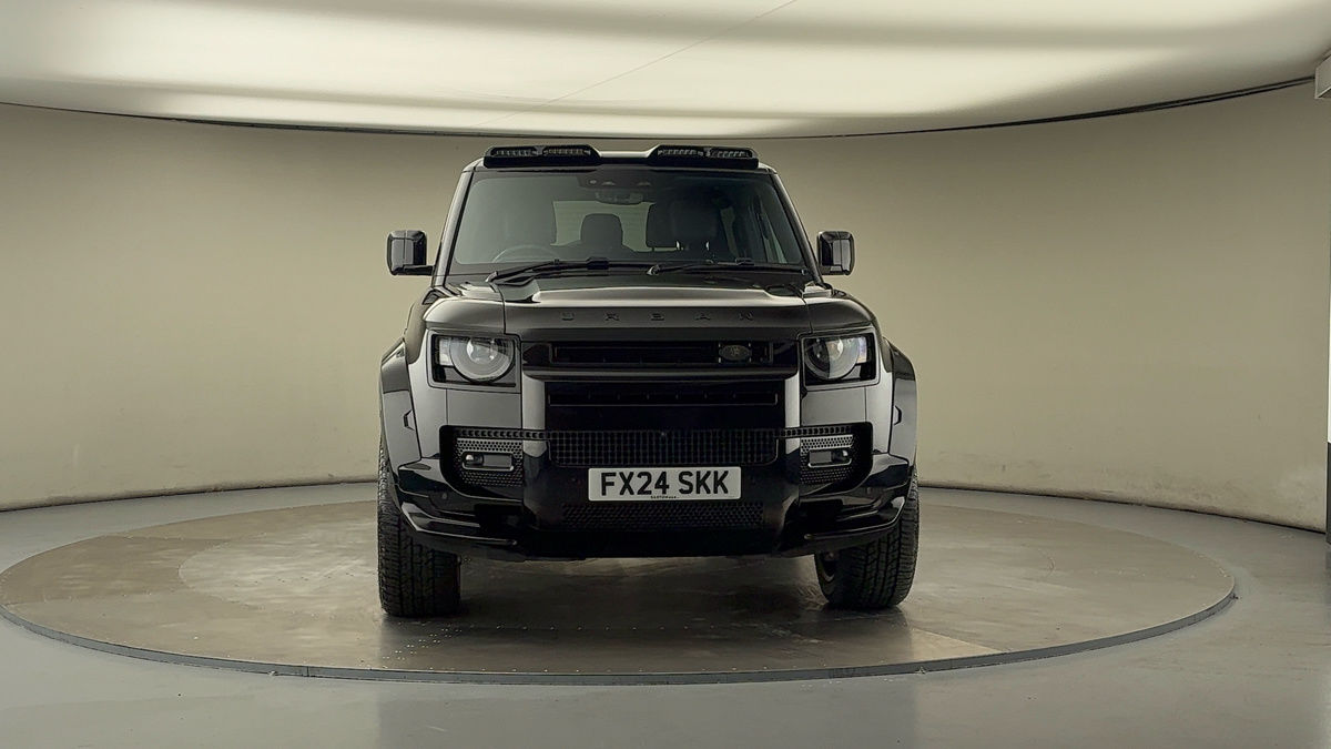 More views of Land Rover Defender 90