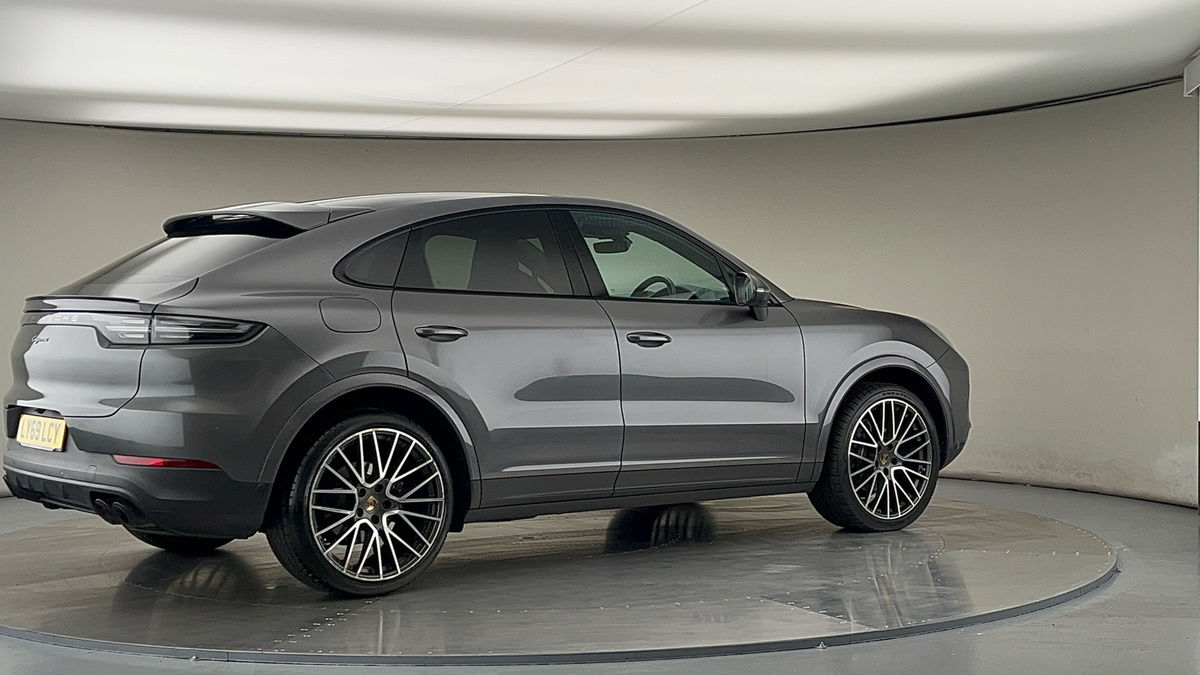 More views of Porsche Cayenne