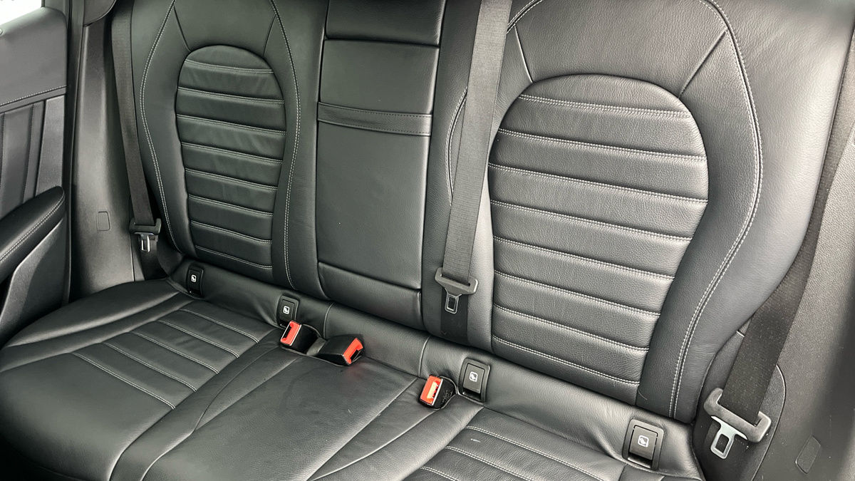 Mercedes-Benz GLC Image 8