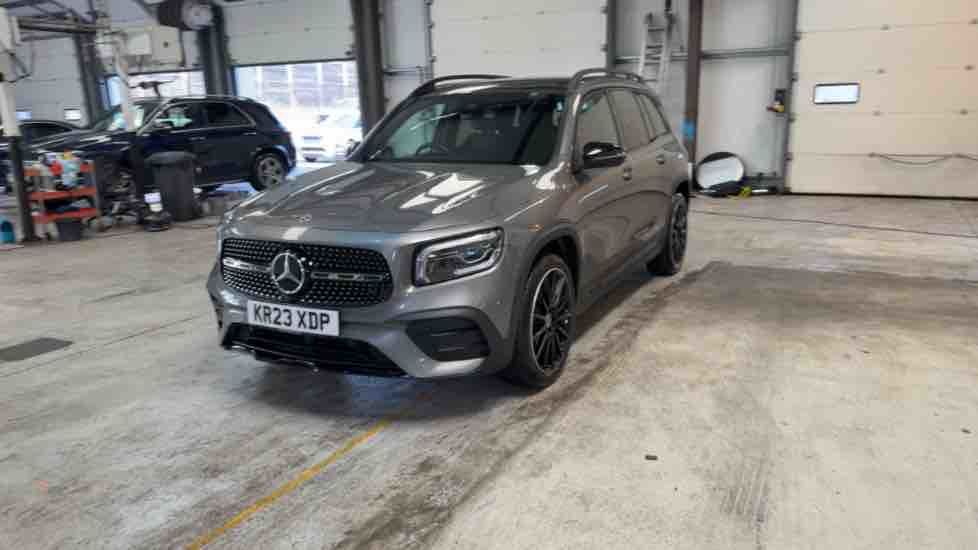 More views of Mercedes-Benz GLB