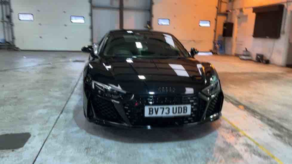 More views of Audi R8
