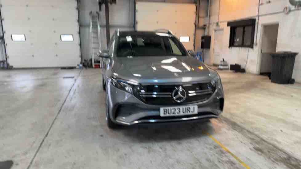 More views of Mercedes-Benz EQB