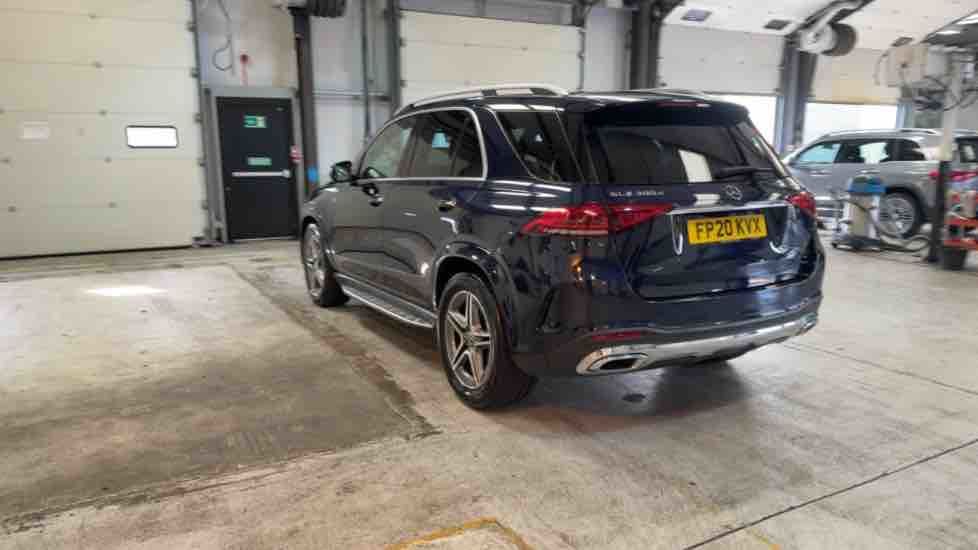 More views of Mercedes-Benz GLE