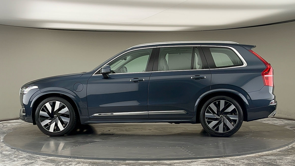 More views of Volvo XC90