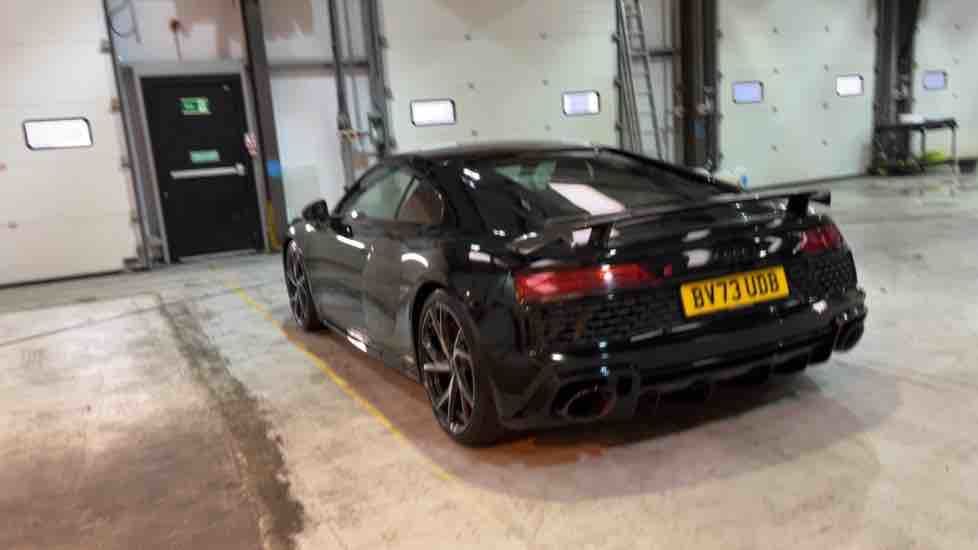 More views of Audi R8