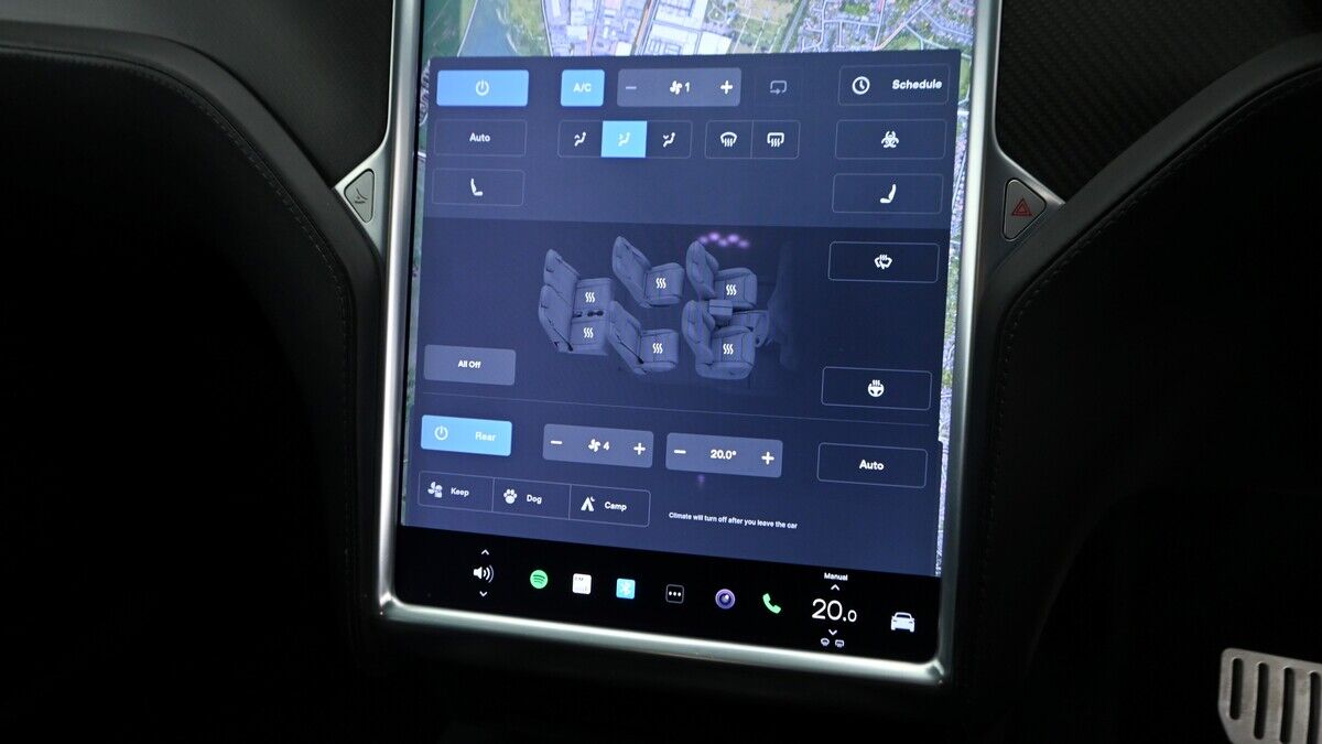 Tesla Model X Image 12