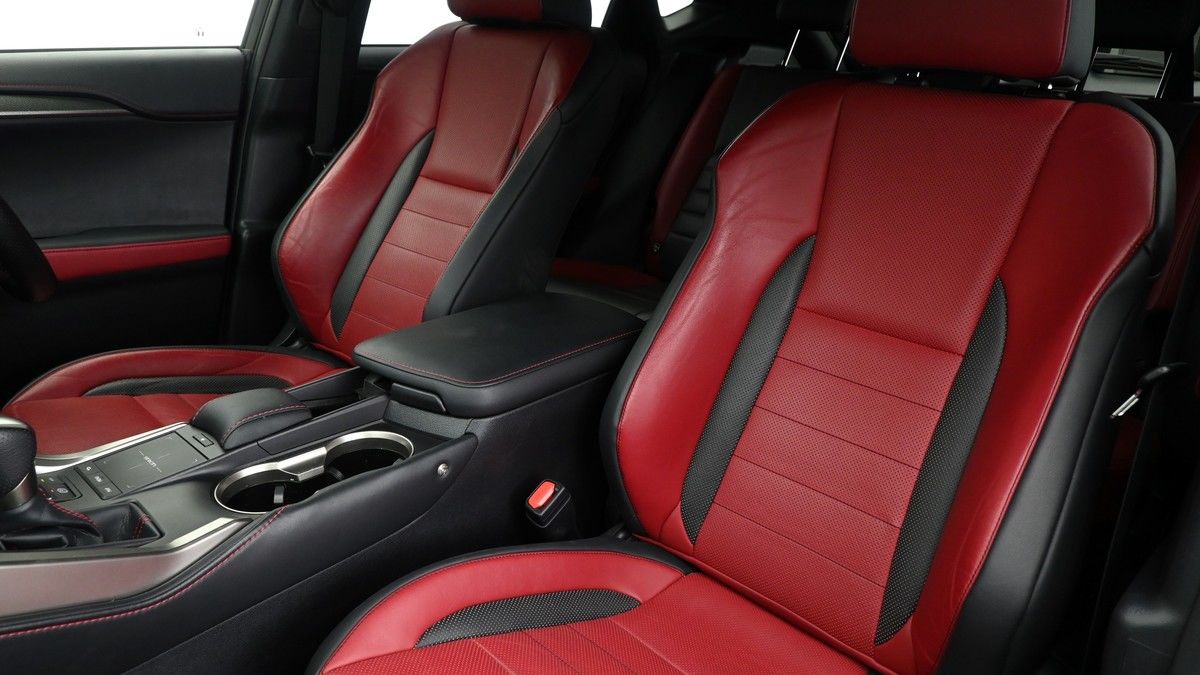 Lexus NX Image 3