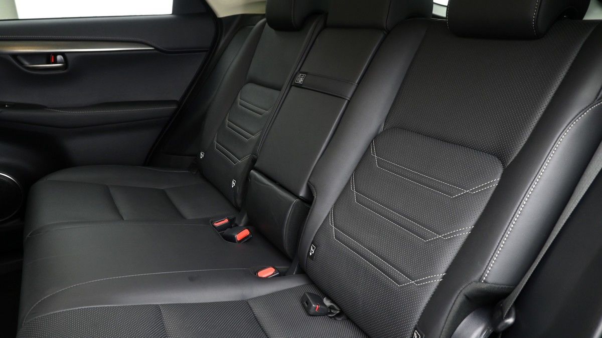 Lexus NX Image 5