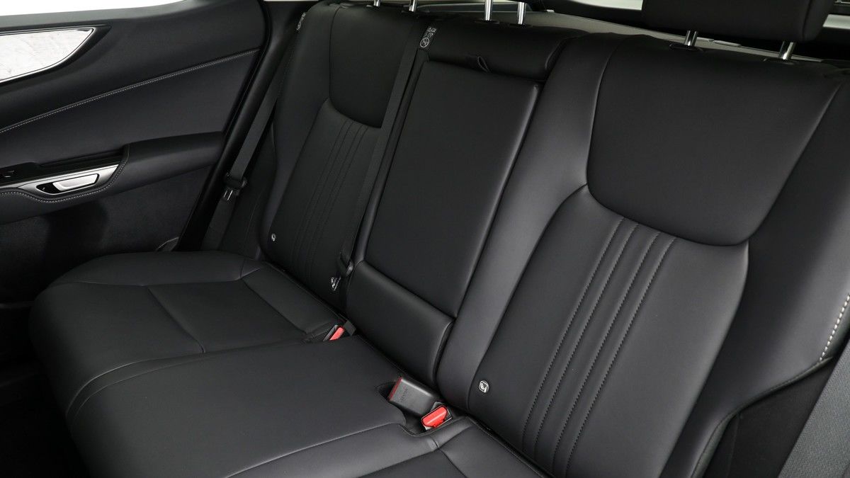 Lexus NX Image 5