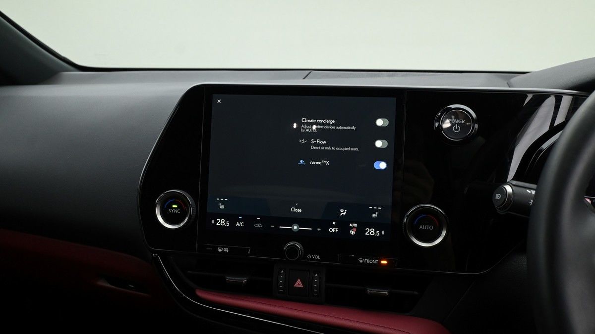 Lexus NX Image 11