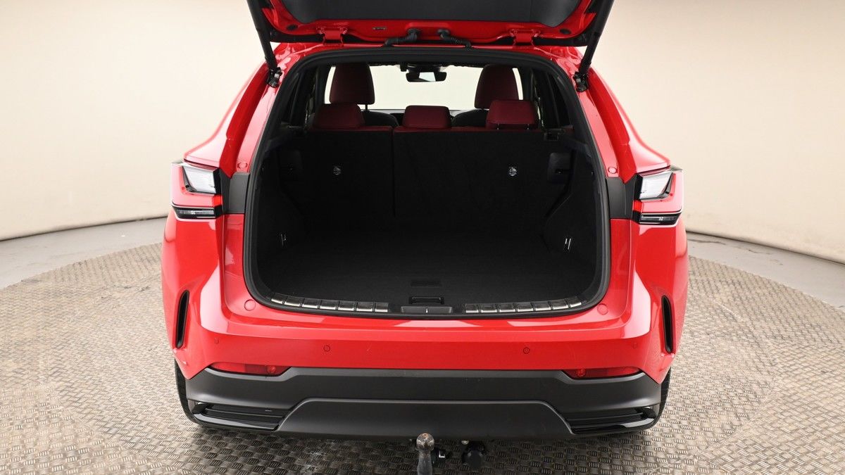 Lexus NX Image 10