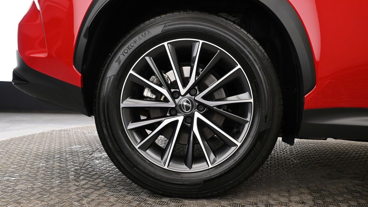 Lexus NX Image 9