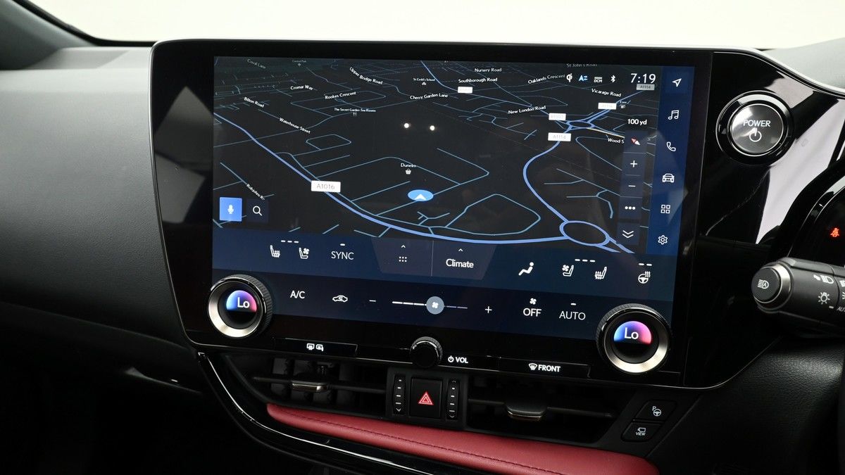 Lexus NX Image 11