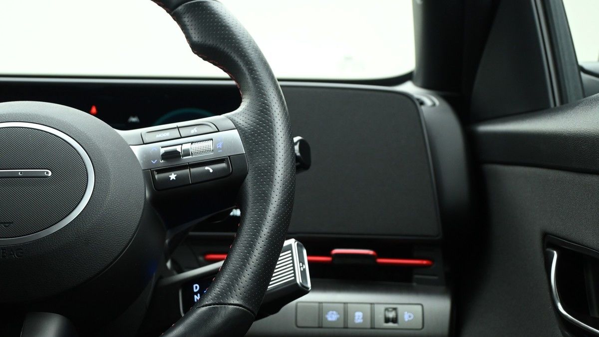 Hyundai KONA Image 15