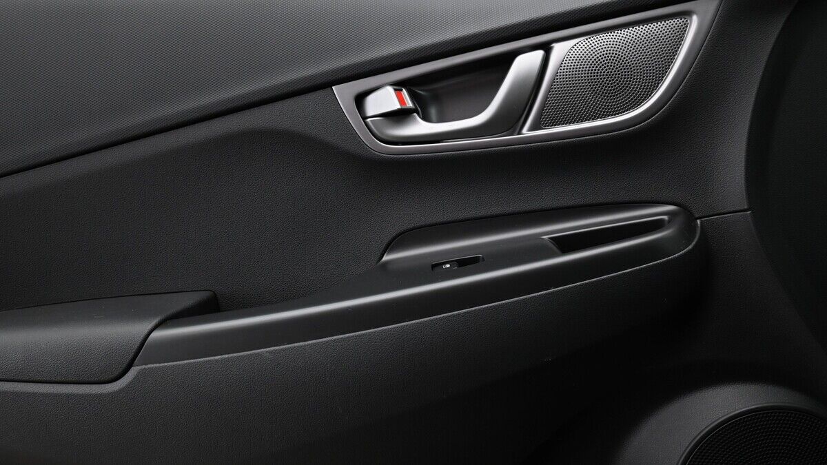 More views of Hyundai KONA