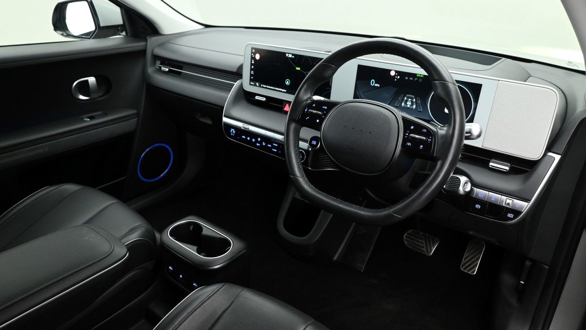 Hyundai IONIQ 5 Image 2